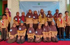LOMBA BERTUTUR