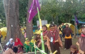 PARA SISWI MINU MENJADI JUARA PRAMUKA